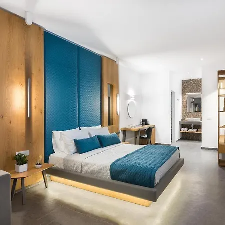 Volcanic Arc 3* Oia (Santorini)